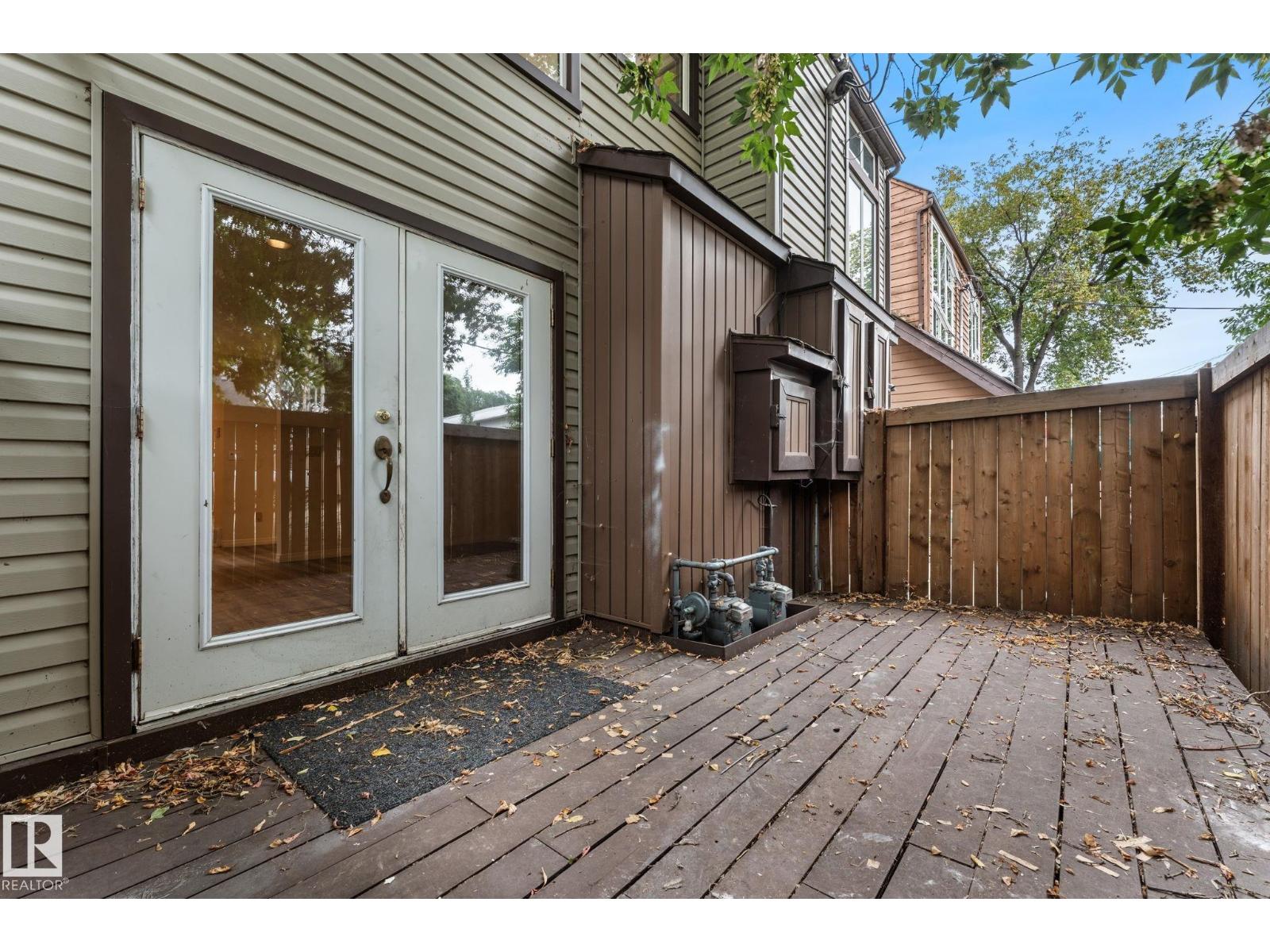 10326 121 ST NW - 7