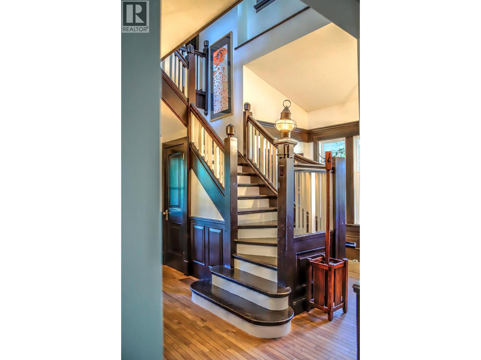 5482 Silver Star Road, Vernon