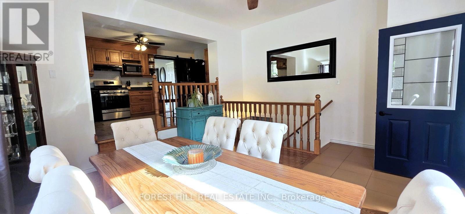 4 KAREN CRESCENT - Image 32