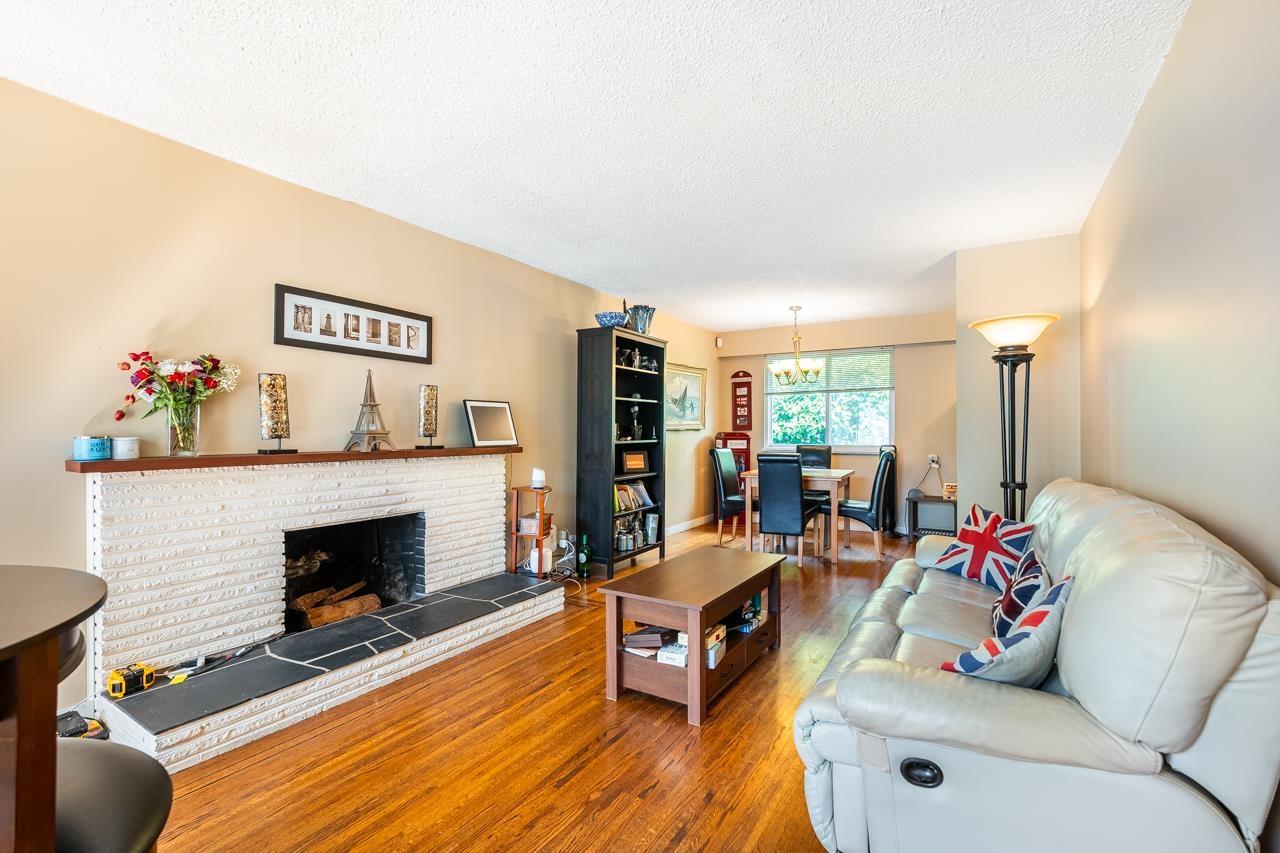 11288 135 STREET, Surrey — photo 2