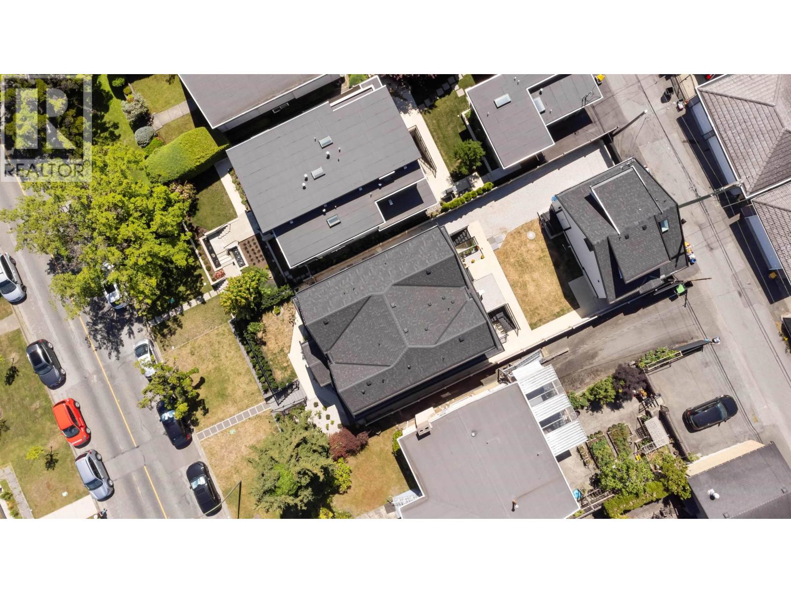 8007 ELLIOTT STREET, Vancouver — photo 3
