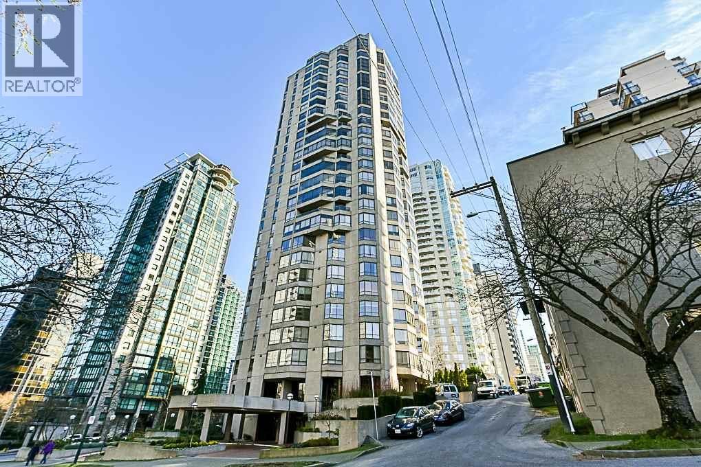 501 738 BROUGHTON STREET, Vancouver — photo 1