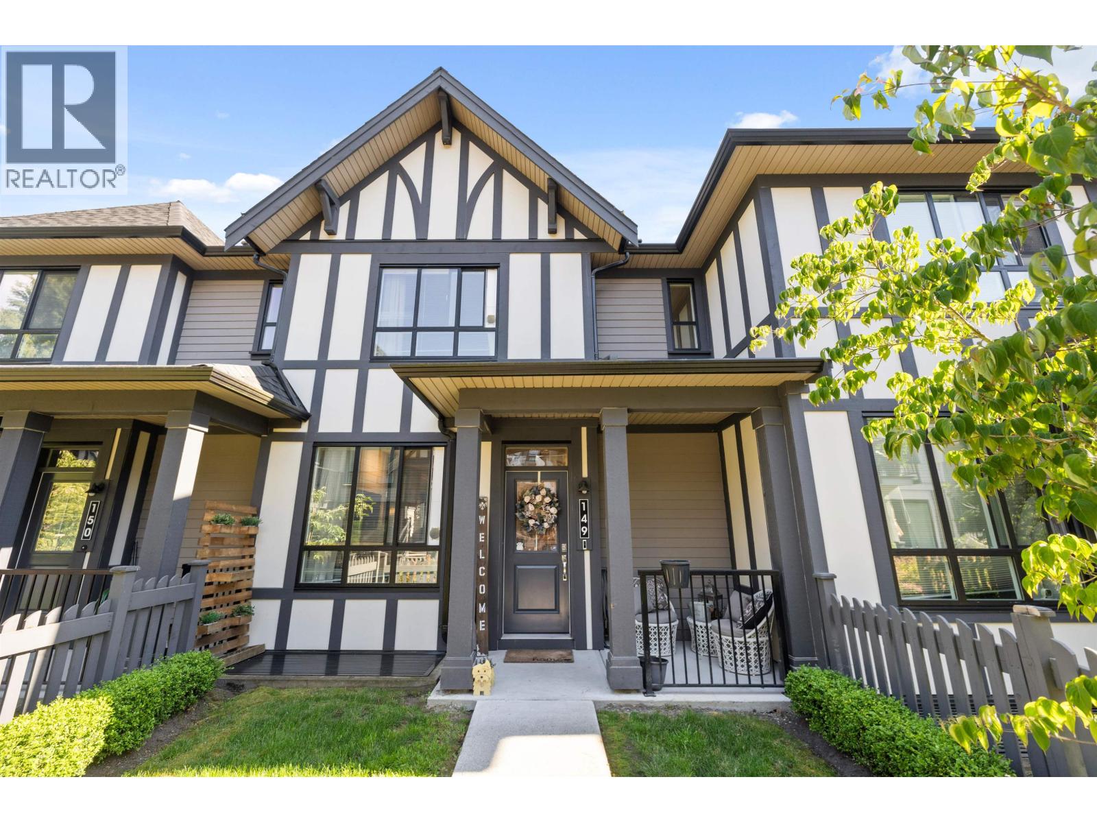 149 3500 BURKE VILLAGE PROMENADE, Coquitlam — photo 2