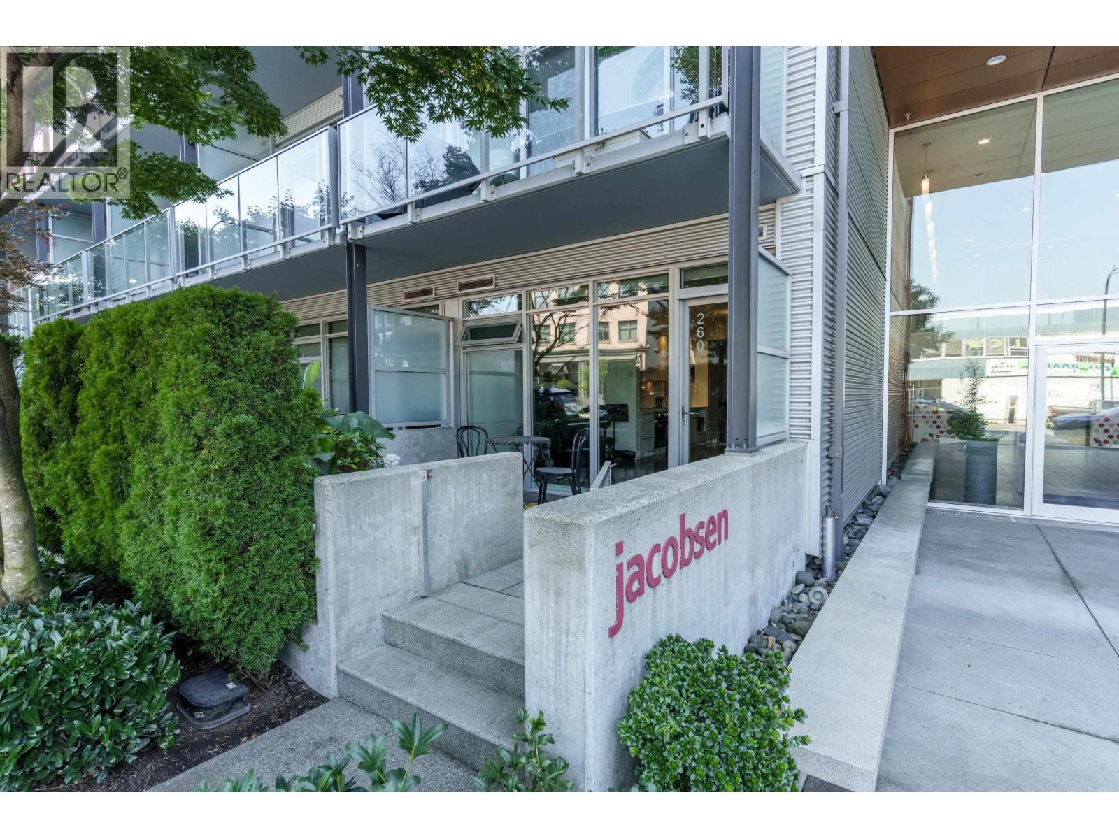 260 E 2ND AVENUE, Vancouver