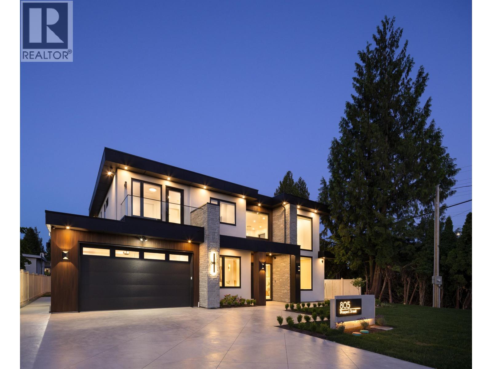 805 PROSPECT STREET, Coquitlam — photo 2