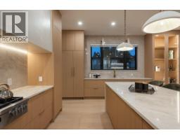 805 Prospect Street, Coquitlam, BC V3J6E8 Photo 11