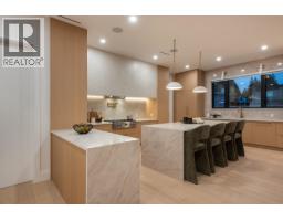 805 Prospect Street, Coquitlam, BC V3J6E8 Photo 9