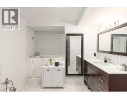 8029 Westlake Street, Burnaby, BC V5A2A9 Photo 23