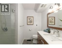 8029 Westlake Street, Burnaby, BC V5A2A9 Photo 8
