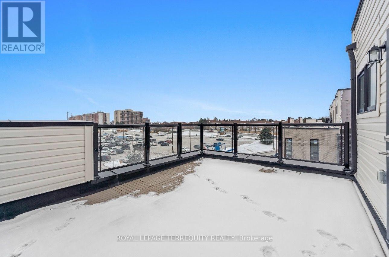 #43 30 LIBEN WAY - 27