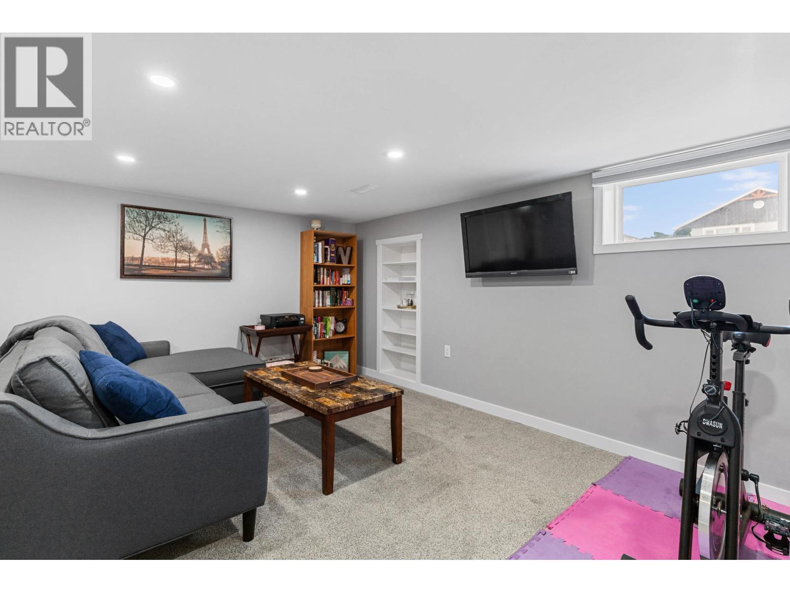 444 WAINWRIGHT STREET - Image 15