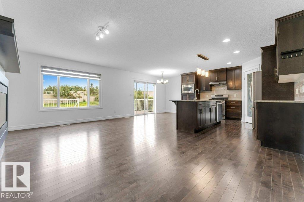 3740 8 ST NW - 11