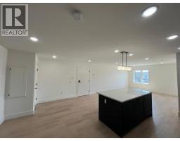 4pc Ensuite bath - 2303-61 Gleaner Avenue, Whitehorse, YT Y1A0S4 Photo 6