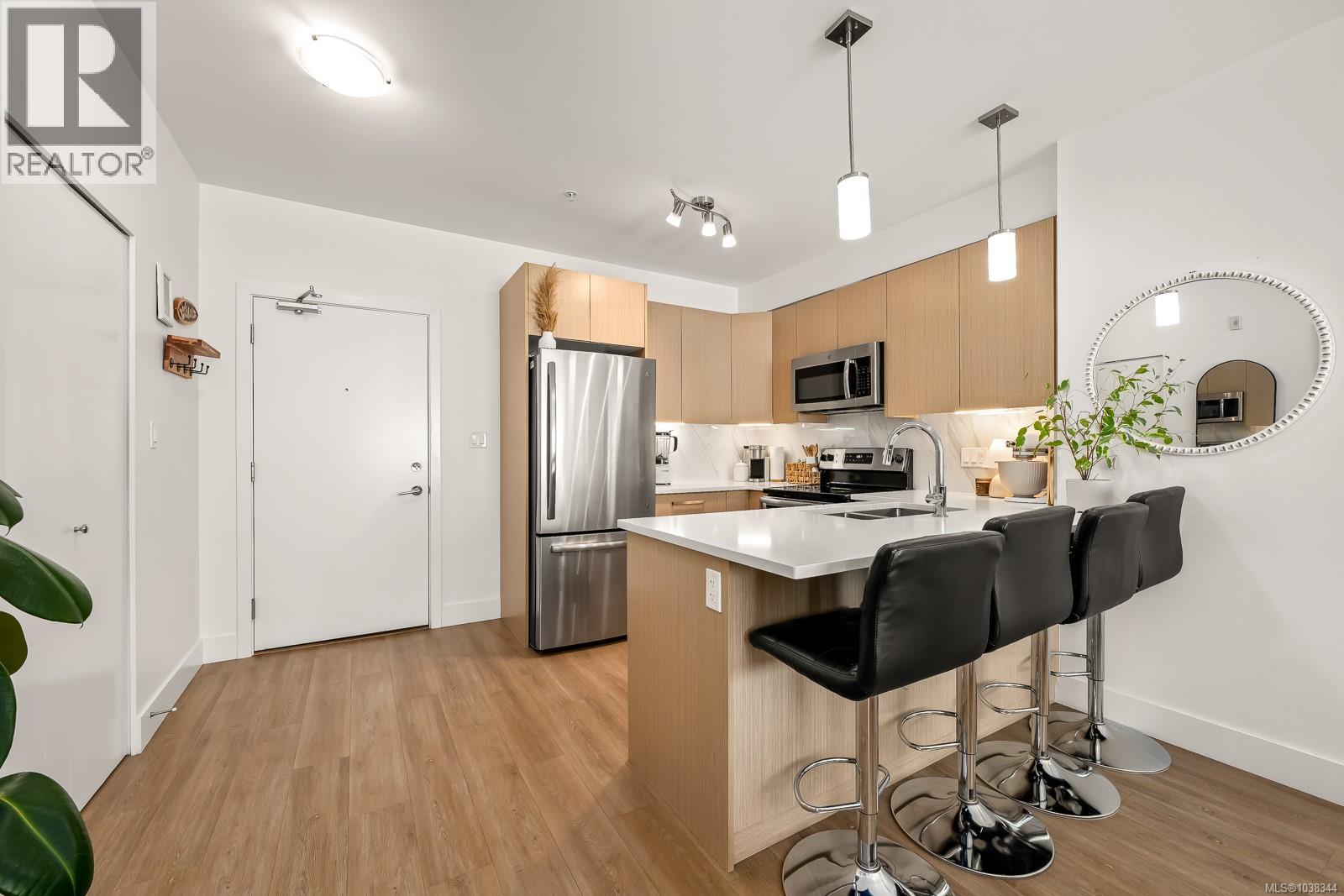 308 3070 Kilpatrick Ave, Courtenay
