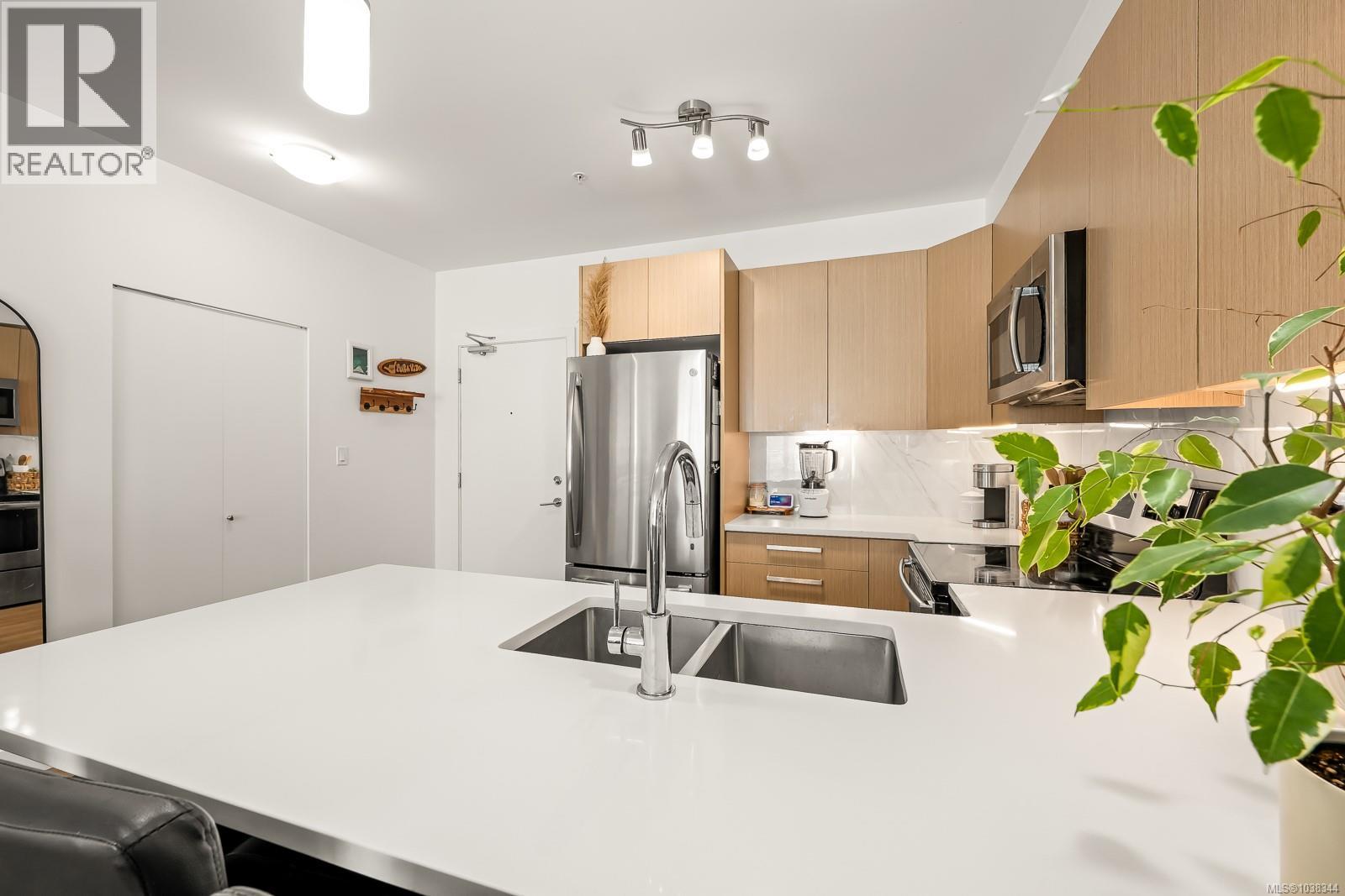 308 3070 Kilpatrick Ave, Courtenay