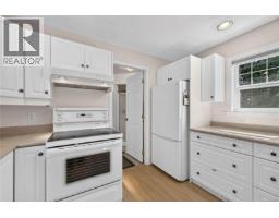 205 Atkins Rd, View Royal, BC V9B2Z8 Photo 39