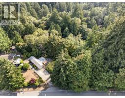 205 Atkins Rd, View Royal, BC V9B2Z8 Photo 11