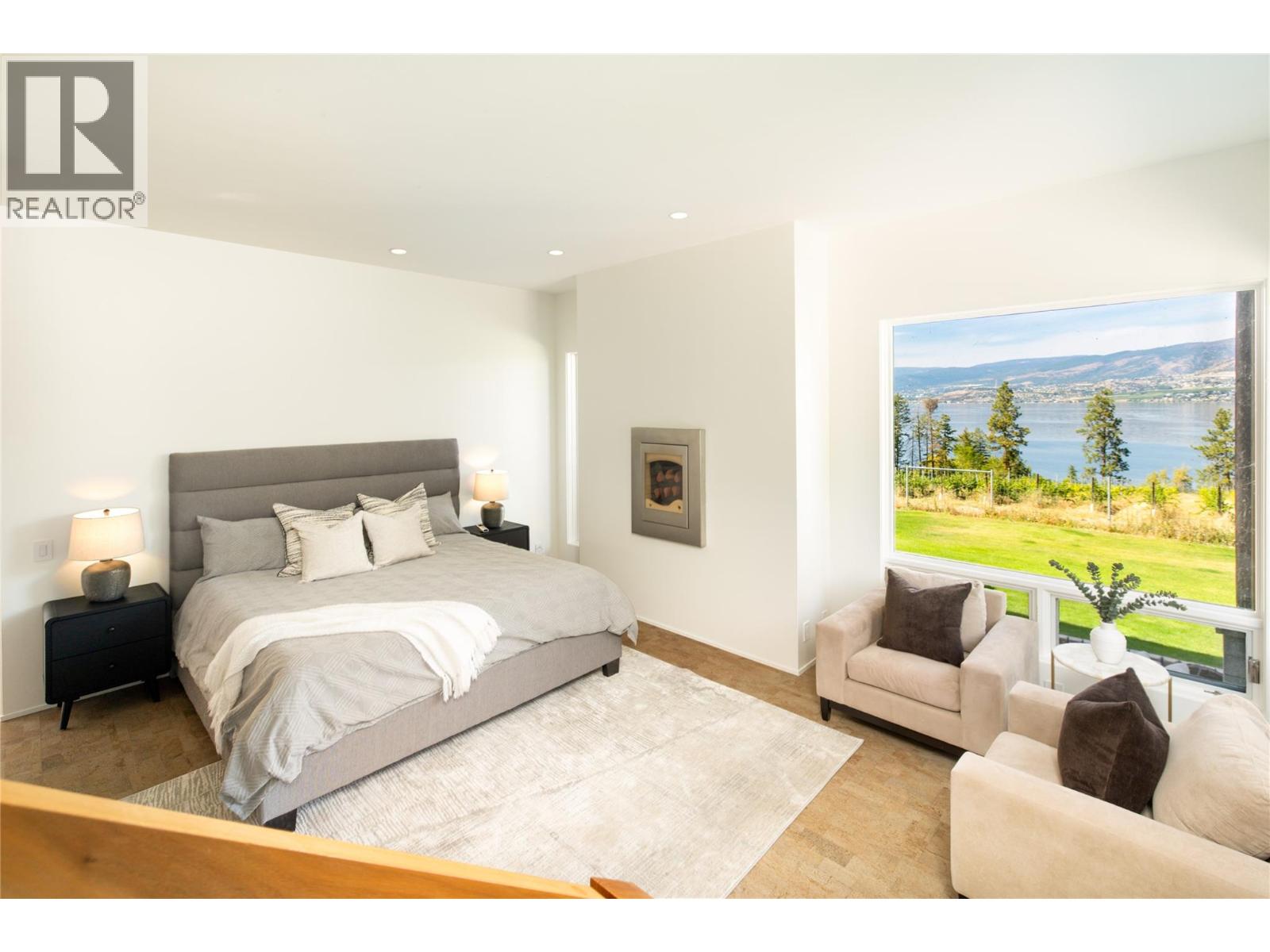  4840 LAKESHORE Road, Kelowna