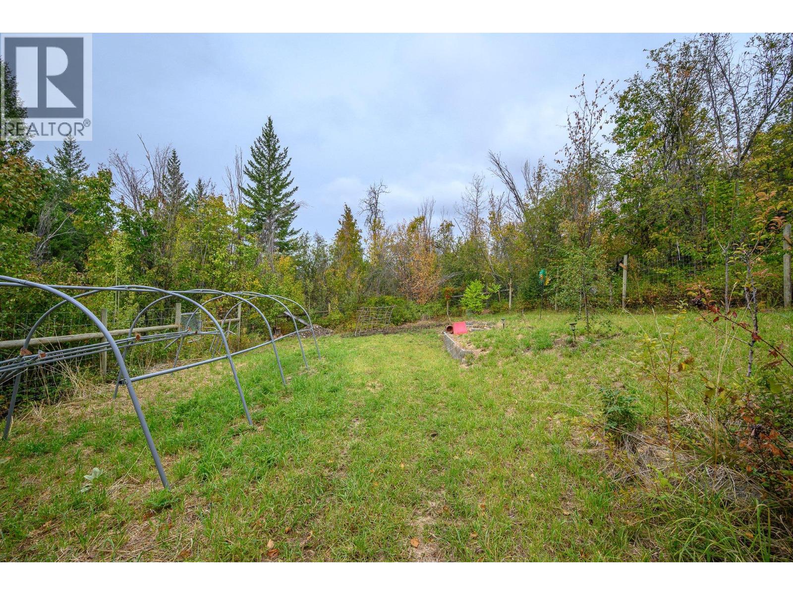 7936 McLennan Road, Vernon