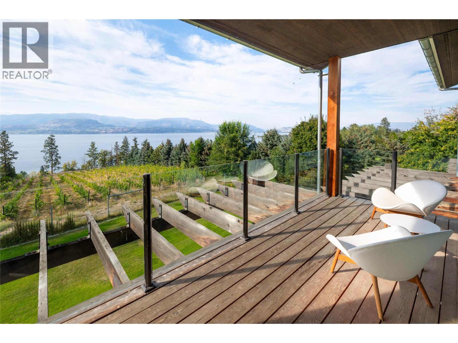  4840 LAKESHORE Road, Kelowna