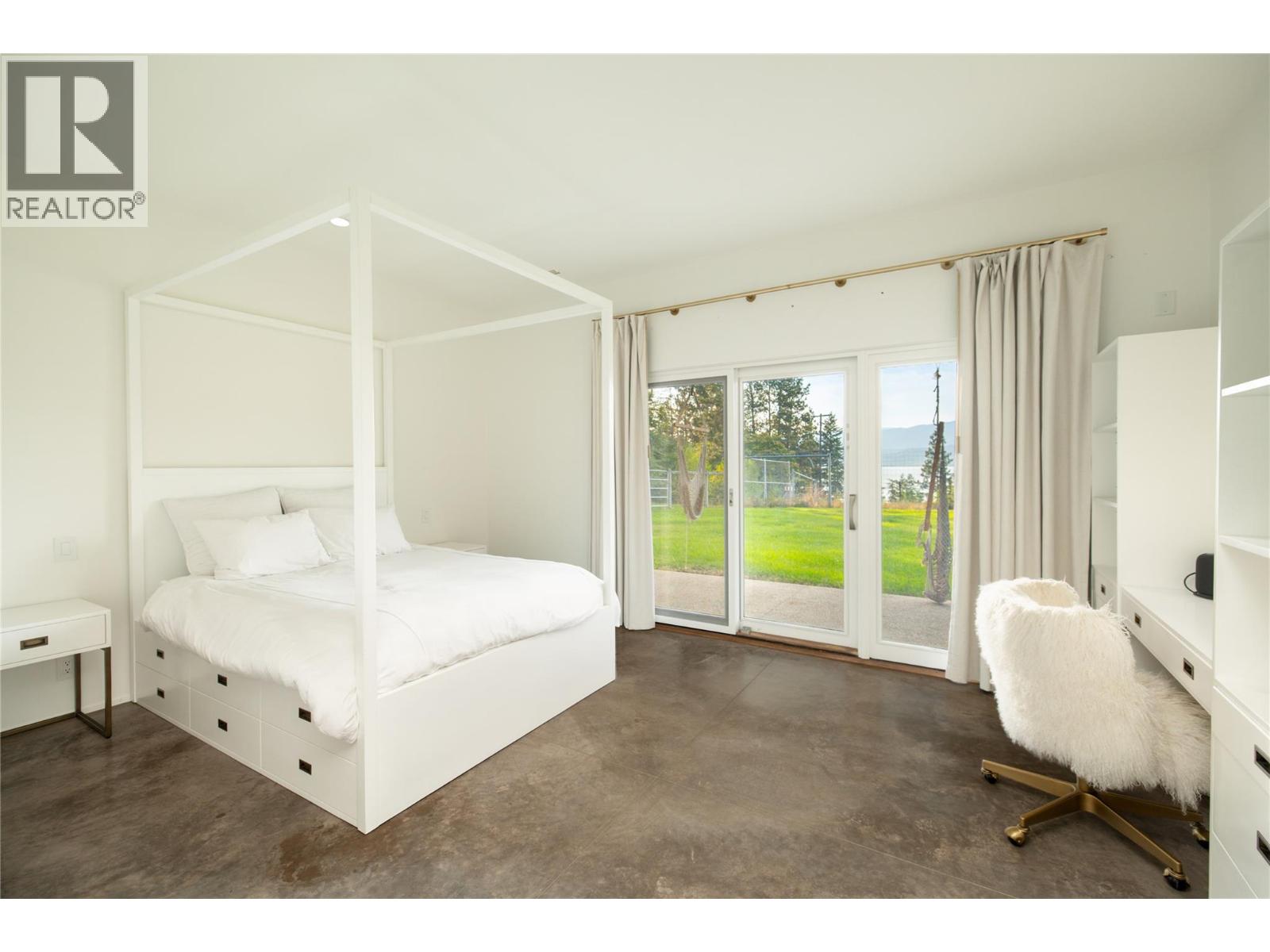  4840 LAKESHORE Road, Kelowna