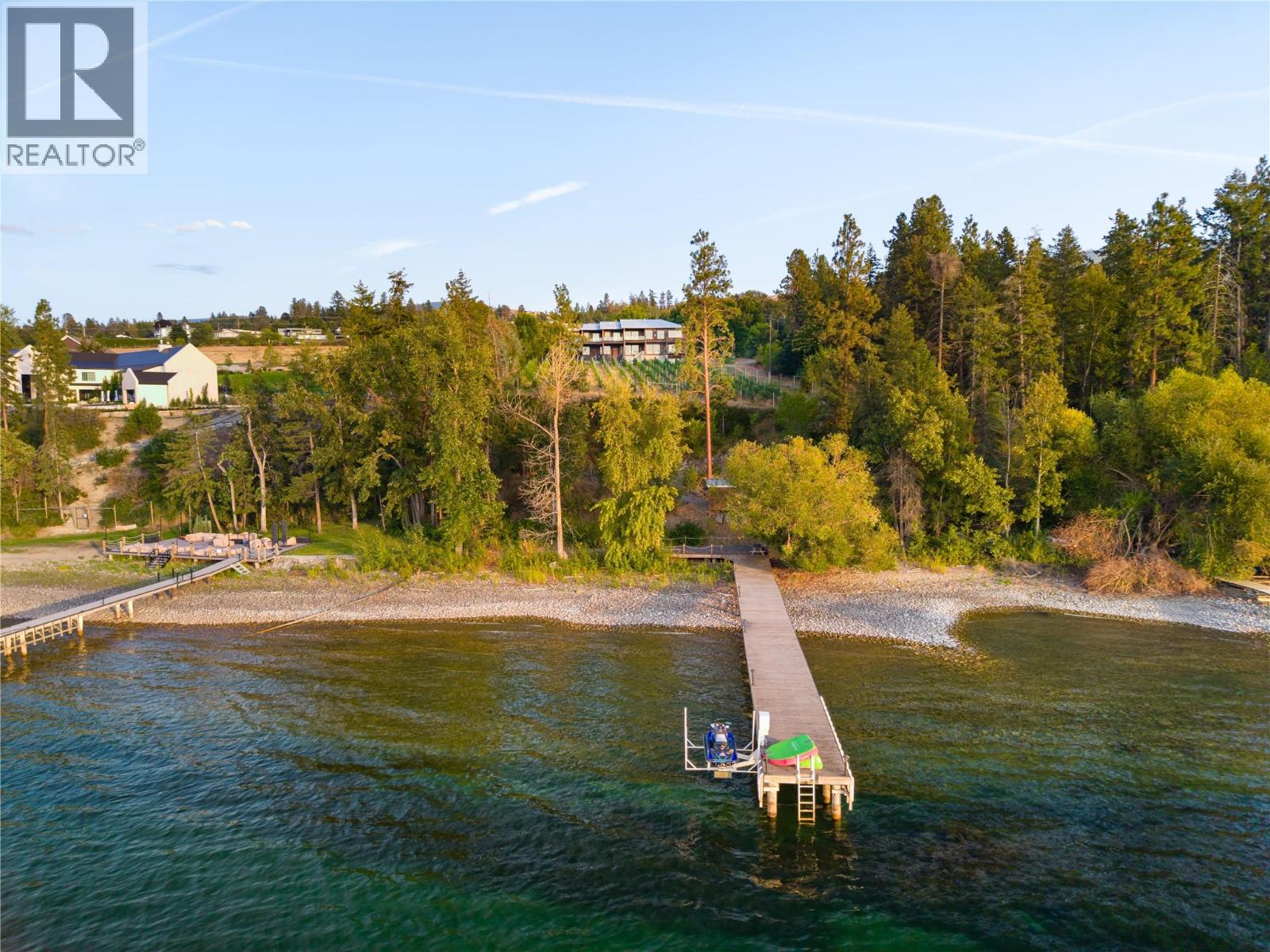  4840 LAKESHORE Road, Kelowna