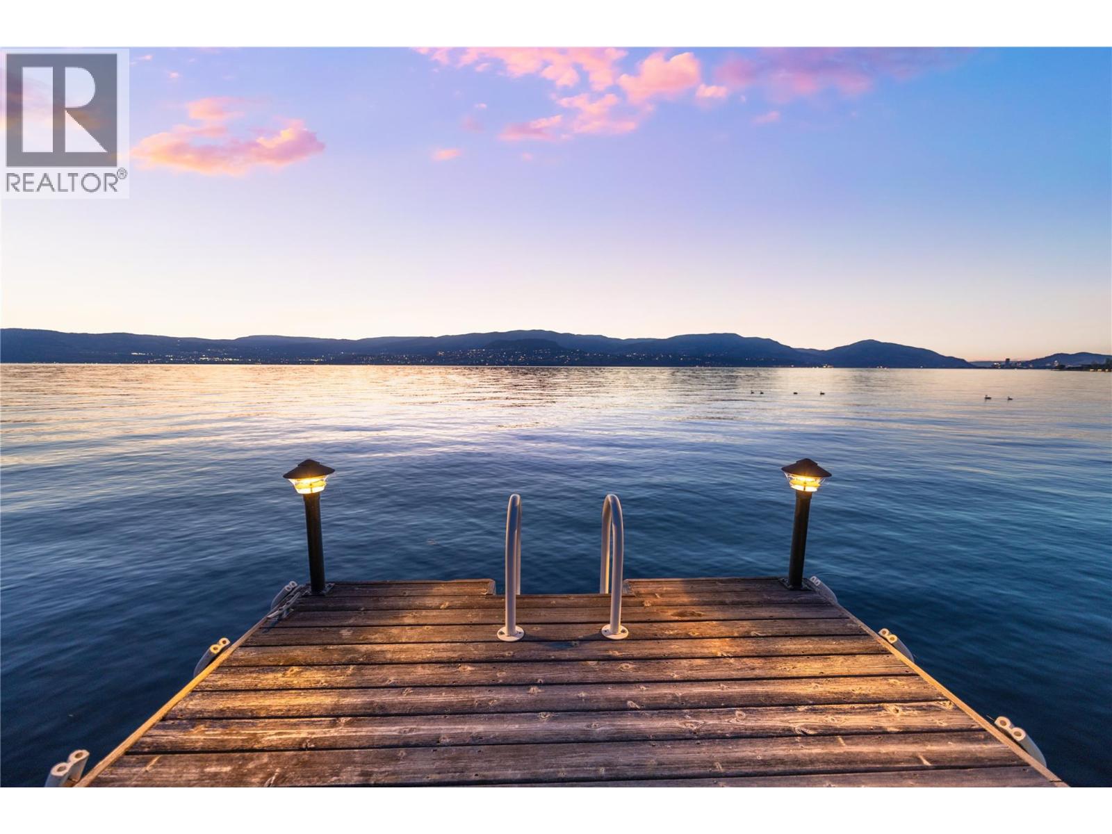  4840 LAKESHORE Road, Kelowna