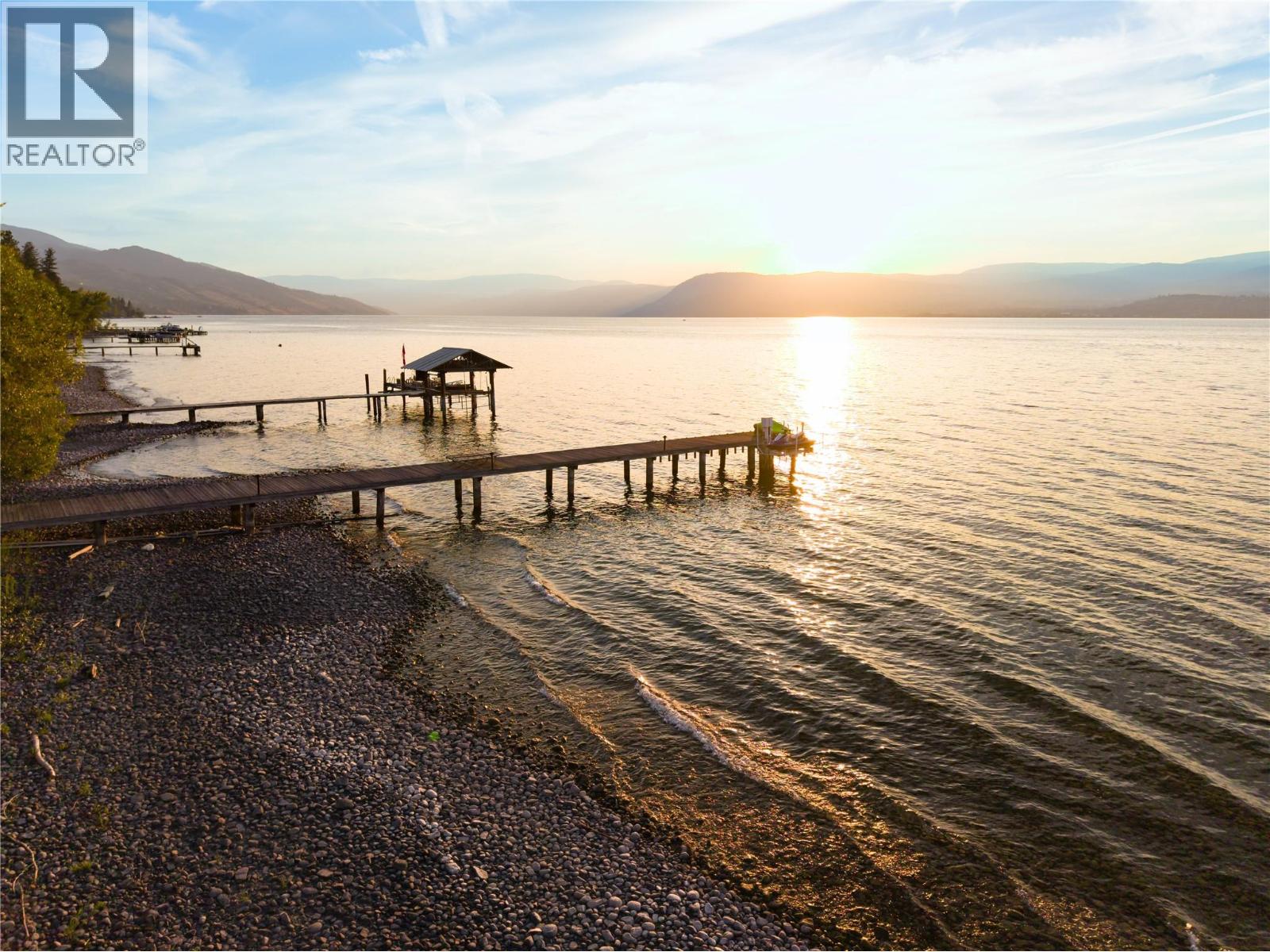  4840 LAKESHORE Road, Kelowna