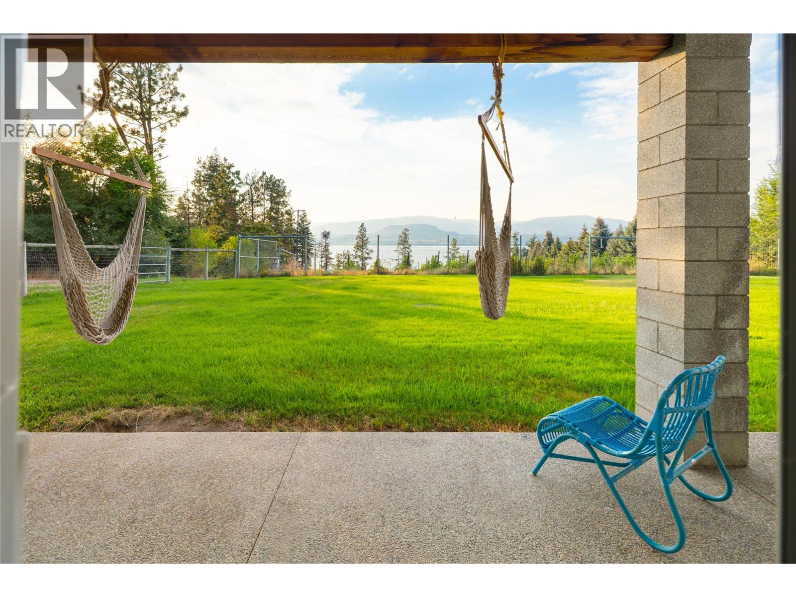  4840 LAKESHORE Road, Kelowna