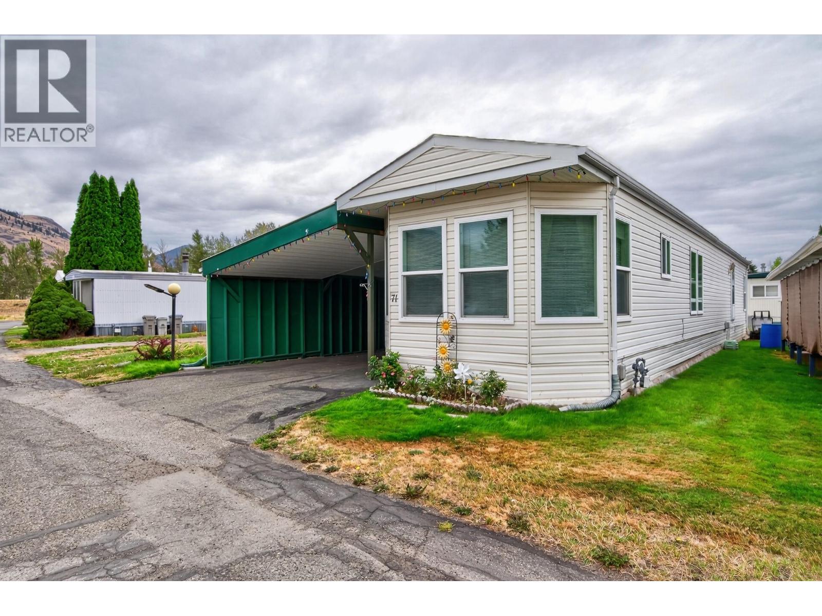 #71 2400 Oakdale Way - Image 17