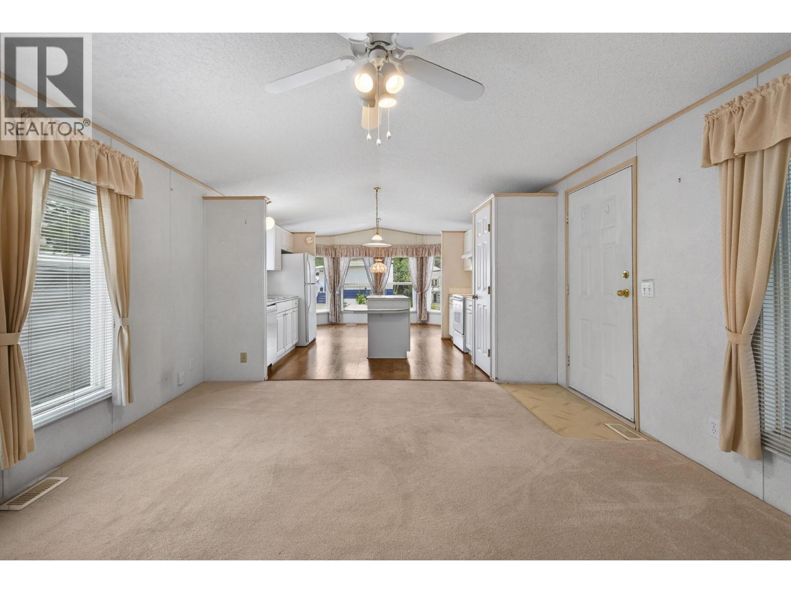 #71 2400 Oakdale Way - 2