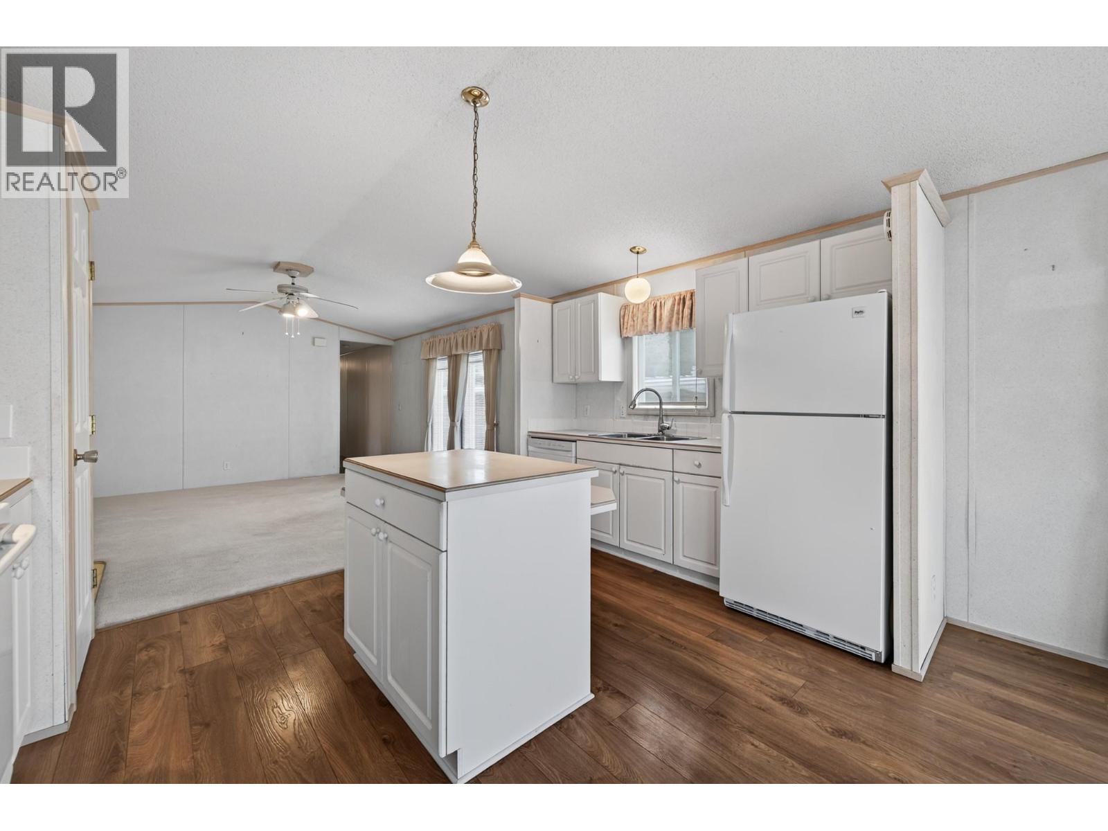 #71 2400 Oakdale Way - 9