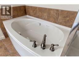 1390 Hillside Drive Unit# 305, Kamloops, BC V2E0A6 Photo 18
