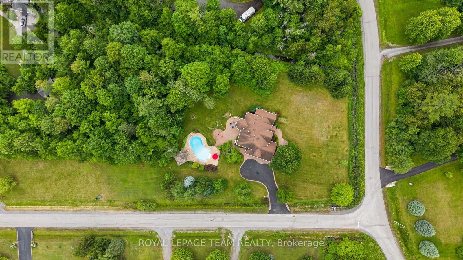 5 Bed, 4 Bath House for Sale in Ottawa – 50 MARCHVALE DRIVE, Ottawa – MLS# X13757568 - Image 50