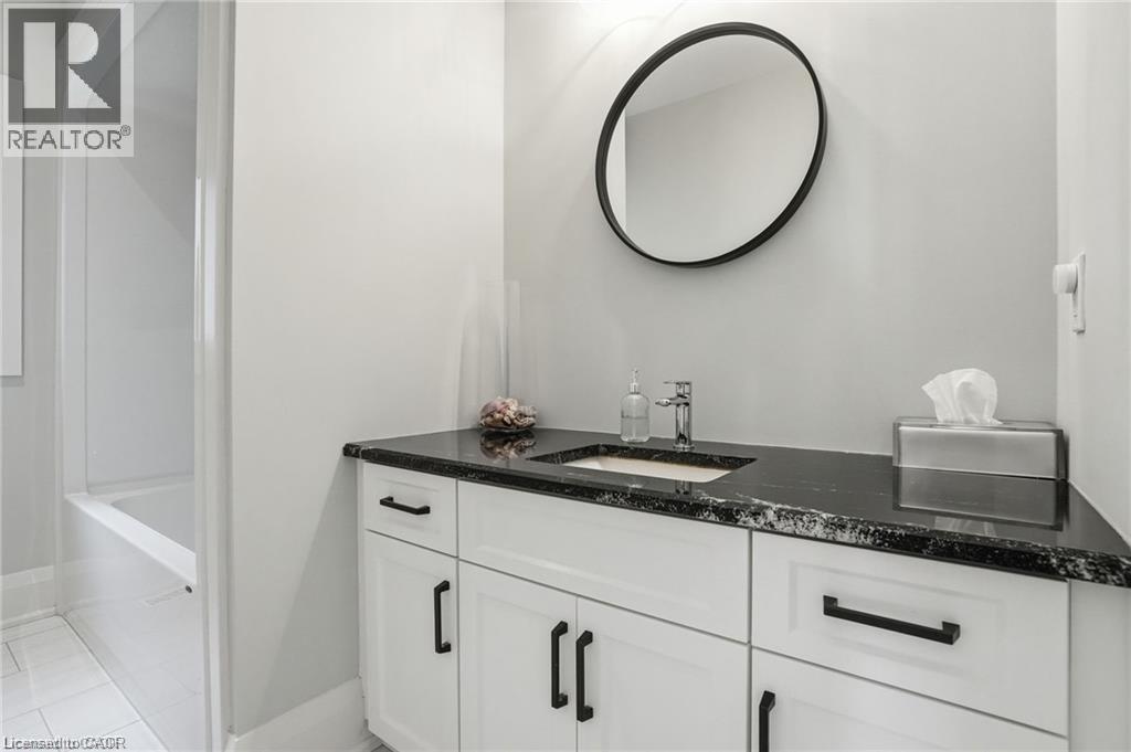 59 SWAN Avenue - 16