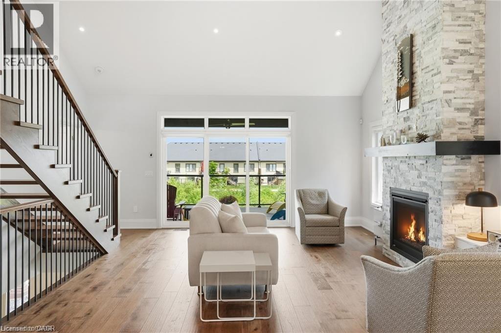59 SWAN Avenue - 6