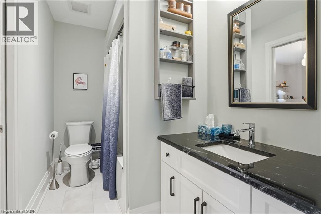 59 SWAN Avenue - Image 26