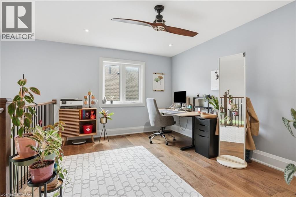 59 SWAN Avenue - 23