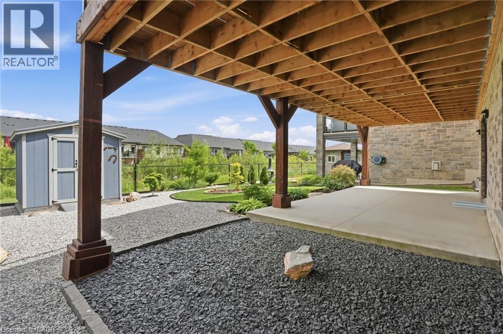 59 SWAN Avenue - Image 38
