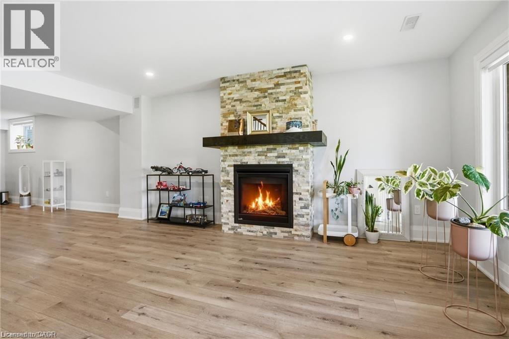59 SWAN Avenue - 30