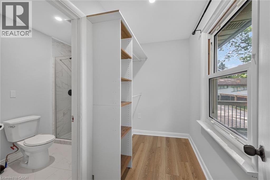 316 FAIRVIEW Avenue W - Image 23