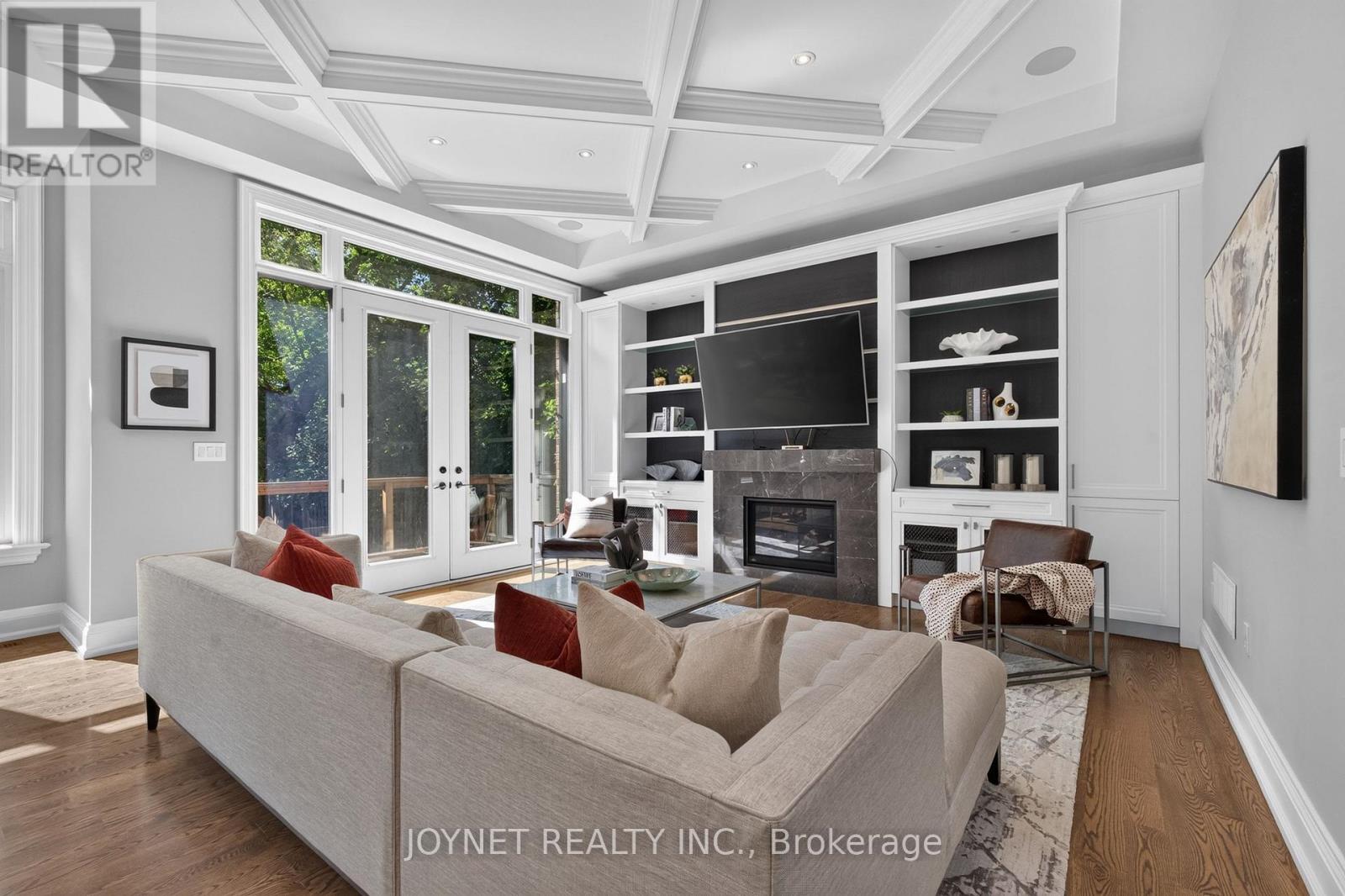119 PATRICIA AVENUE - 20