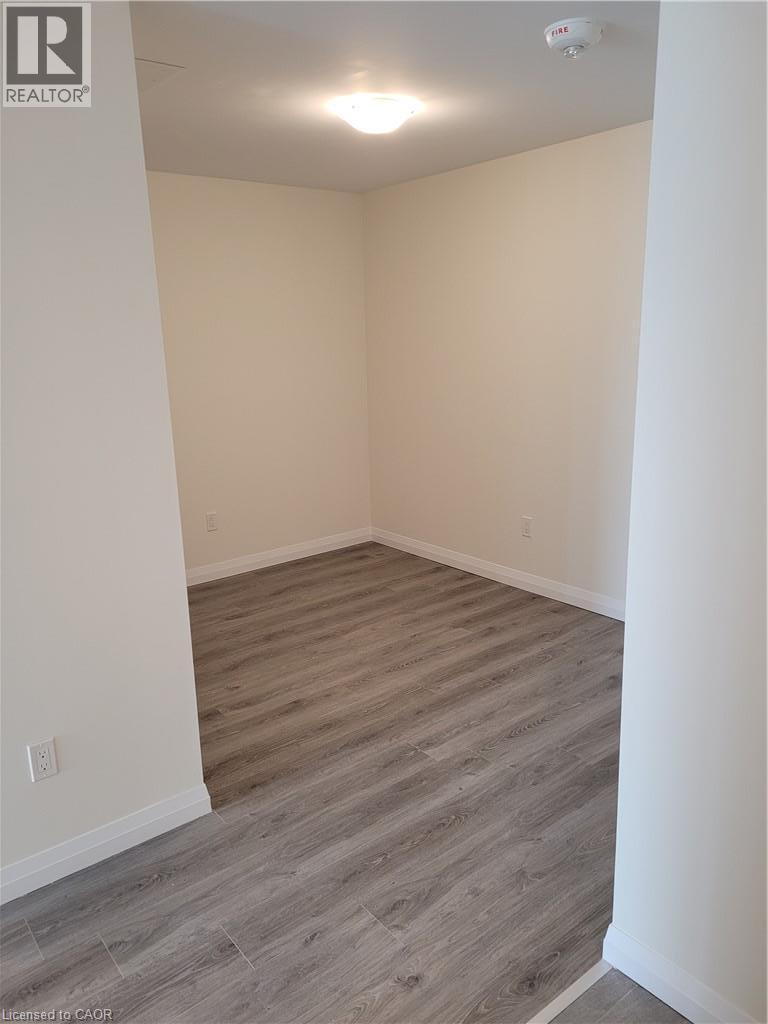 60 CHARLES Street Unit# 1311, Kitchener — photo 8