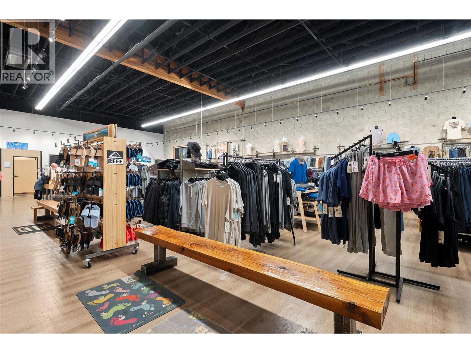 5 360 Trans Canada Highway, Salmon Arm