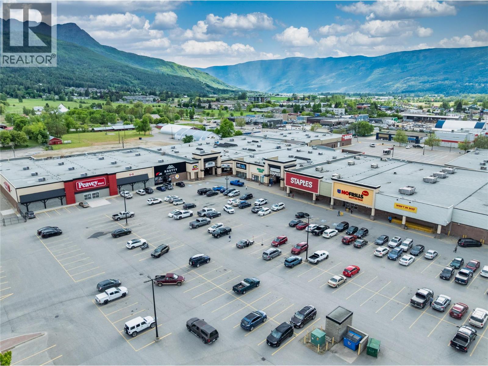 5 360 Trans Canada Highway, Salmon Arm