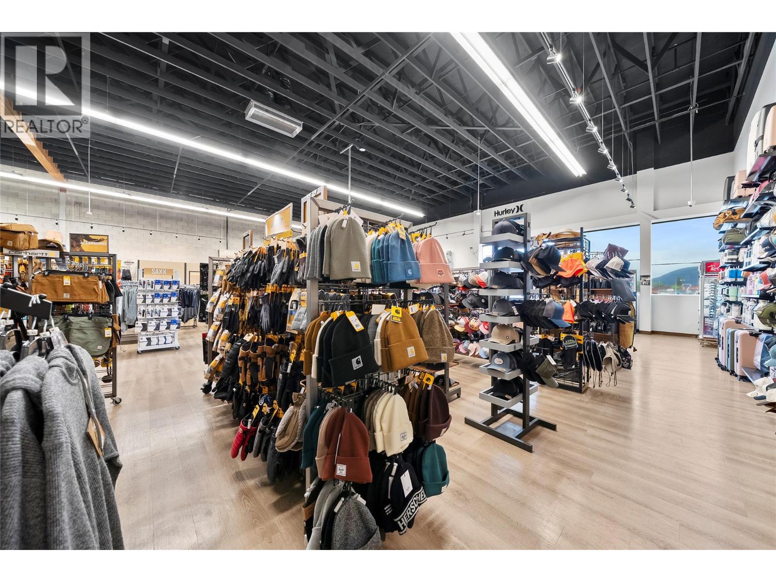 5 360 Trans Canada Highway, Salmon Arm