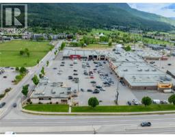 360 Trans Canada Highway Unit# 5, Salmon Arm, BC V1E1B4 Photo 59