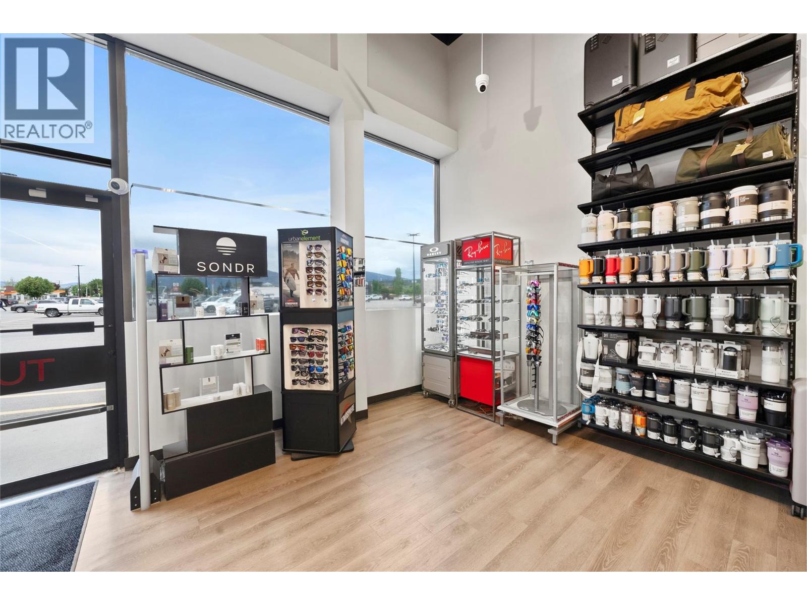 5 360 Trans Canada Highway, Salmon Arm