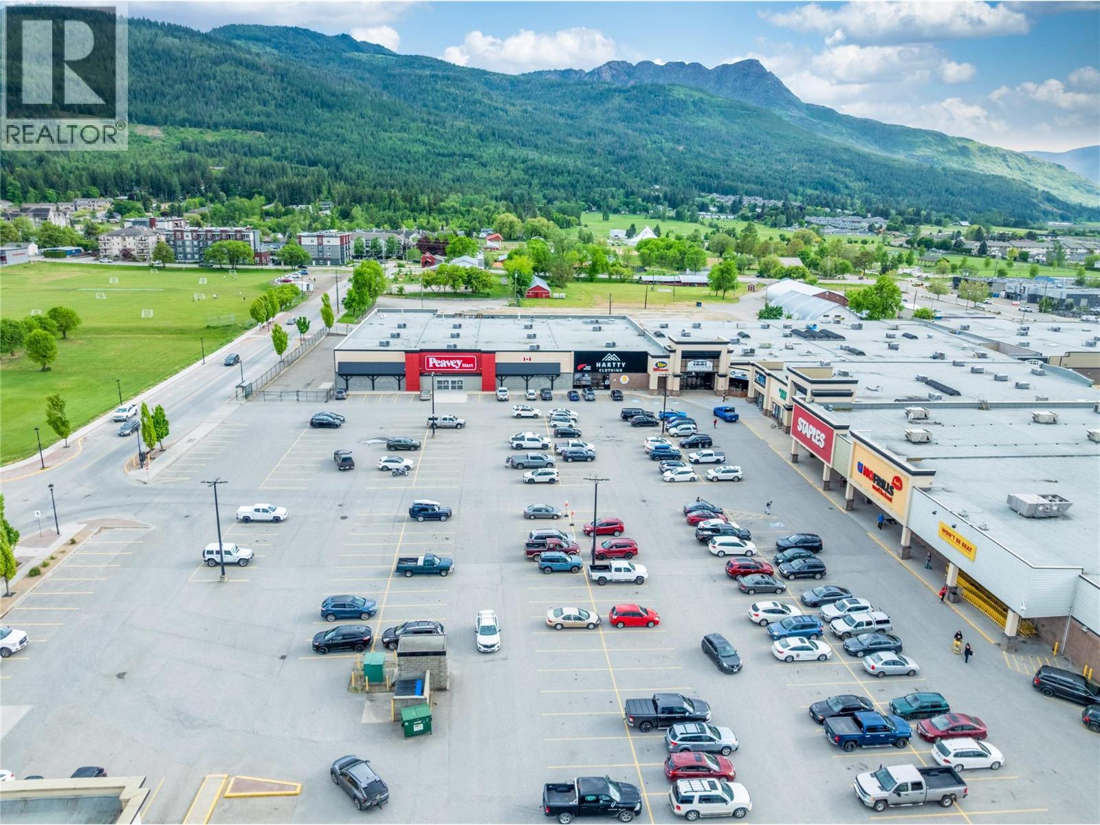 5 360 Trans Canada Highway, Salmon Arm