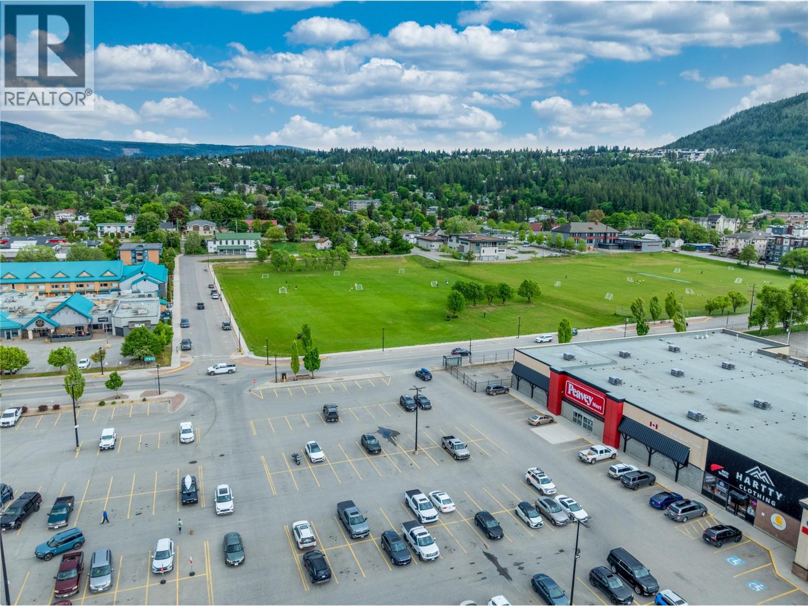 5 360 Trans Canada Highway, Salmon Arm